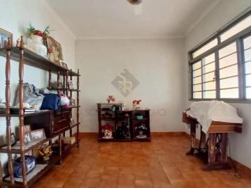 Casa Padrão para venda no Bairro Vila Virgínia, em Ribeirão Preto