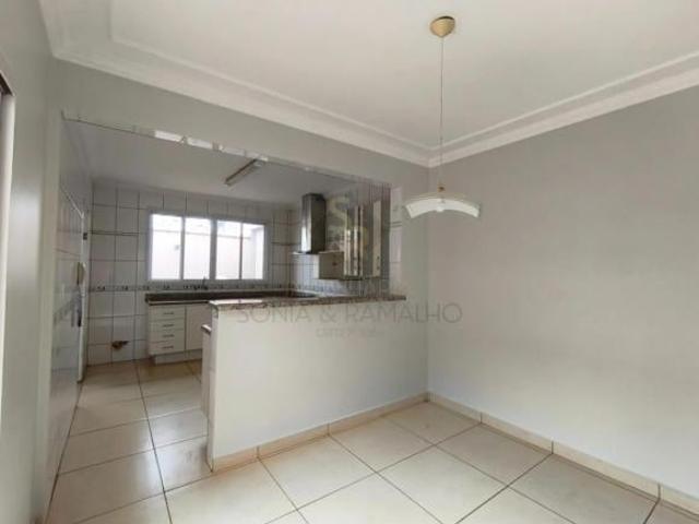 Casa Padrão para Venda no Bairro Parque dos Lagos, em Ribeirão Preto
