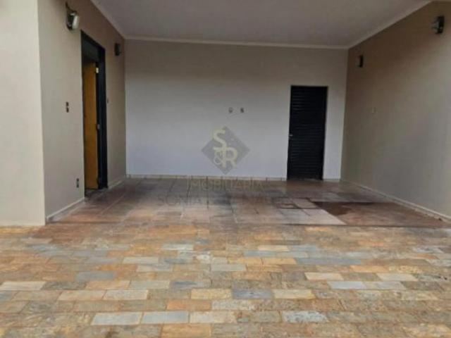 Casa padrão para venda no Planalto Verde, em Ribeirão Preto/SP