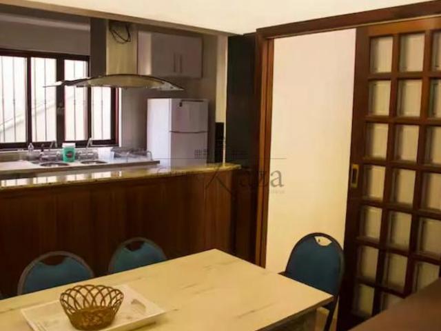 Casa Panamby 5 Dormitórios 450m²