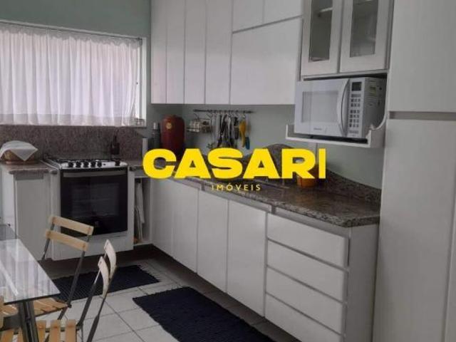 Casa para à venda no bairro Dos Casa Casari Imóveis São Bernardo do Campo | Ve