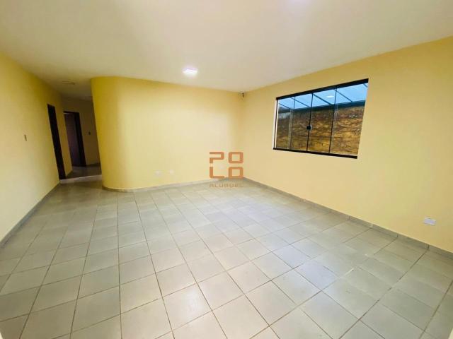 Casa para alugar na Praça Nova Suiça no Jardim América em Goiânia GO