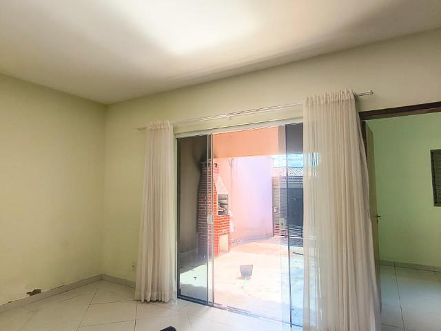 Casa para alugar na região Norte de Londrina com 3 quartos