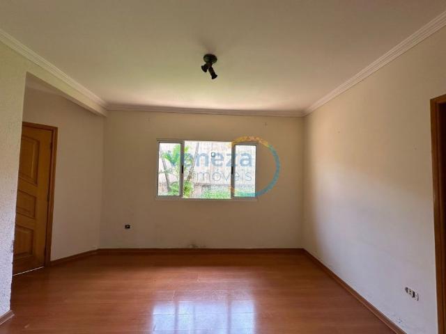 Casa para alugar na região Oeste de Londrina com 2 quartos e piscina