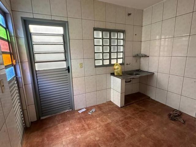 Casa para alugar no bairro Jardim Orlândia