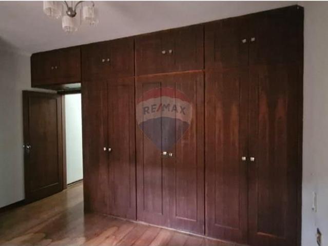 Casa para alugar no centro em Mogi Mirim. AT: 622mt R$ 6.000,00
