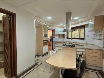 Casa para alugar no Condomínio Village Castelo R$ 13.000,00/mês o Pacote 04 Suítes