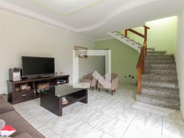 Casa para alugar com 400m², 3 quartos e 10 vagas