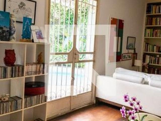 Casa para alugar com 400m², 4 quartos e 3 vagas