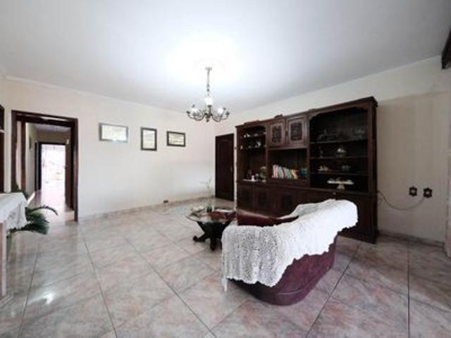 Casa para alugar com 400m², 4 quartos e 4 vagas