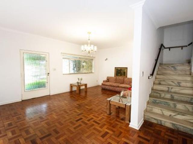 Casa para alugar com 400m², 4 quartos e 4 vagas