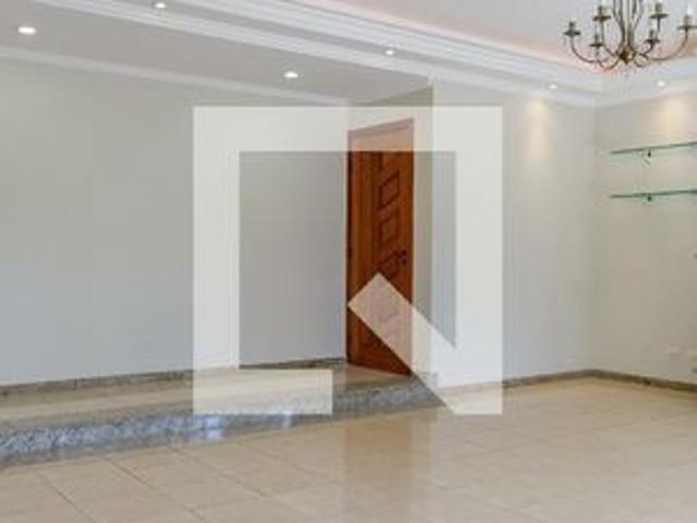 Casa para alugar com 400m², 4 quartos e 4 vagas