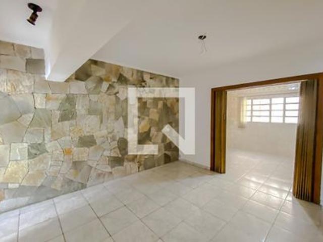 Casa para alugar com 400m², 4 quartos e 8 vagas