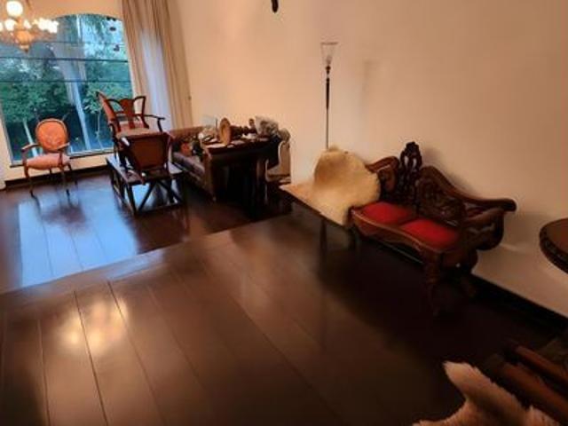 Casa para alugar com 400m², 5 quartos e 4 vagas
