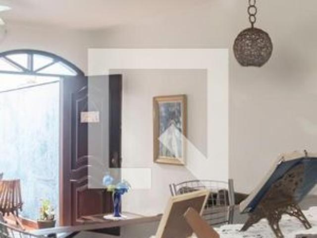 Casa para alugar com 400m², 6 quartos e 3 vagas