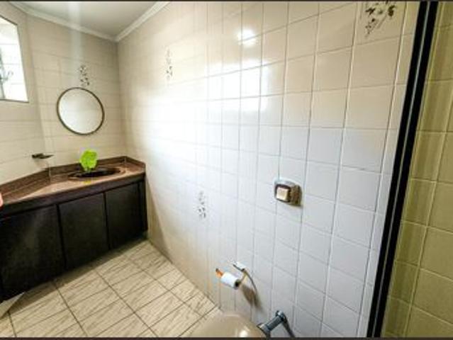Casa para alugar com 408m², 4 quartos e 4 vagas