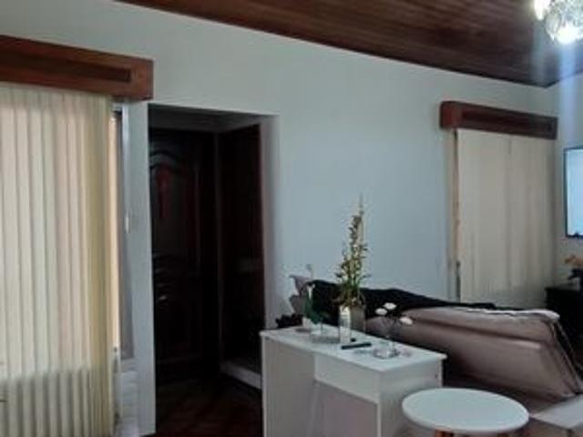 Casa para alugar com 440m², 5 quartos e 4 vagas