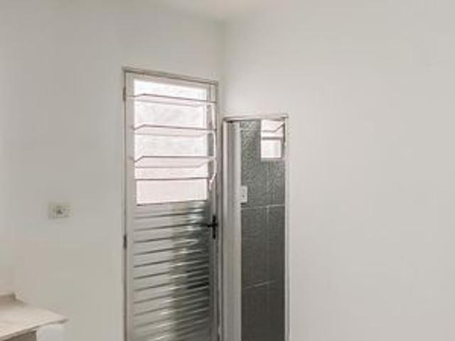 Casa para alugar com 45m², 1 quarto e sem vaga