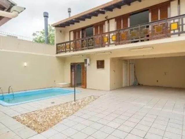 Casa para alugar com 4 dormitórios no bairro Ipanema