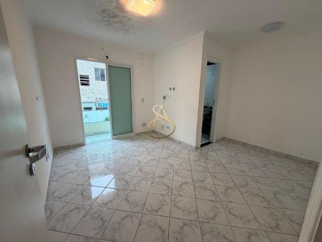 Casa para alugar com 4 quartos e 132 m² por R$ 5.800/mês