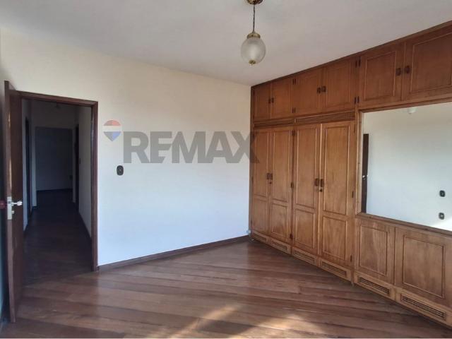 Casa para alugar com 4 quartos no Morro da Gloria