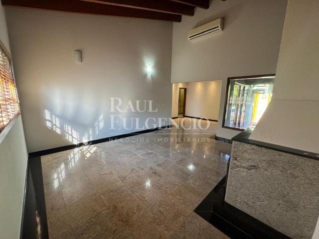 Casa para alugar com 4 Suítes em Bela Suiça, Londrina PR