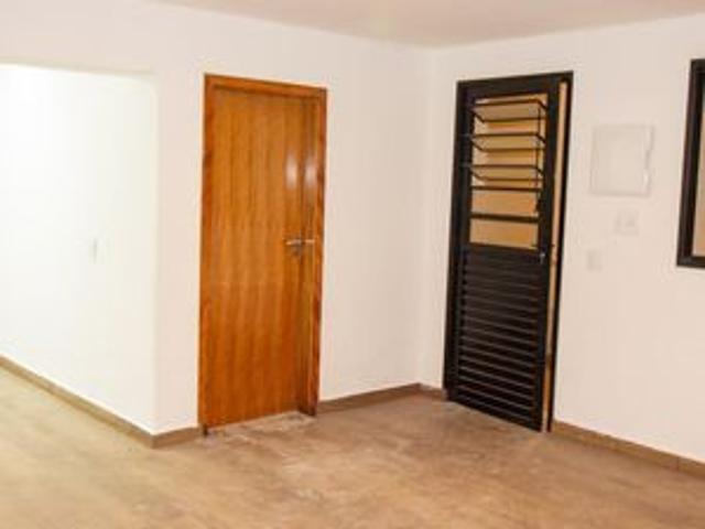 Casa para alugar com 53m², 2 quartos e sem vaga