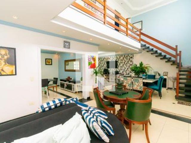 Apartamento para alugar com 0m², 0 quarto e sem vaga