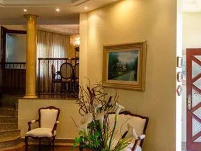 Casa para alugar com 500m², 5 quartos e 6 vagas
