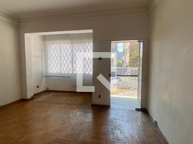 Casa para alugar com 500m², 8 quartos e 2 vagas