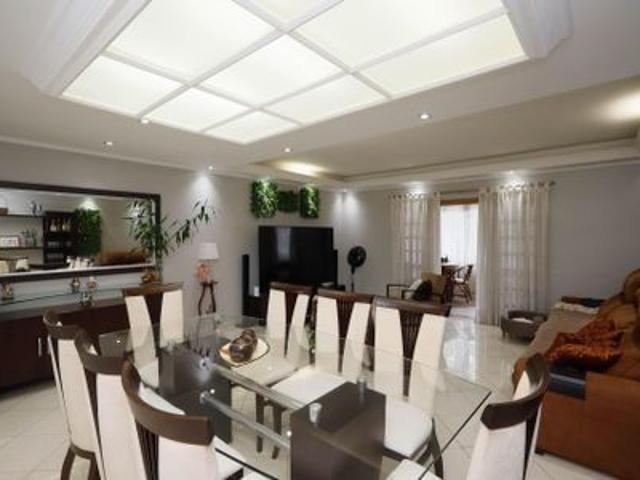 Casa para alugar com 505m², 6 quartos e 2 vagas