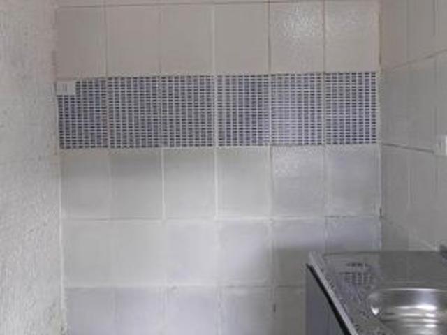 Casa para alugar com 50m², 1 quarto e sem vaga