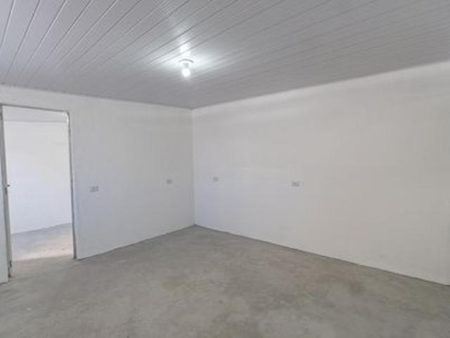 Casa para alugar com 50m², 2 quartos e 1 vaga