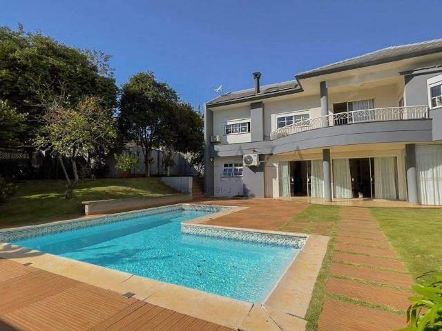 Casa para alugar com 510m², 5 quartos e 3 vagas