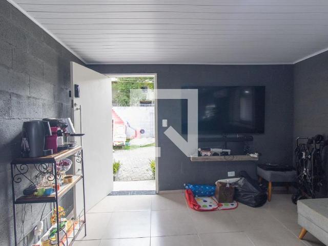 Casa para alugar com 55m², 2 quartos e 1 vaga