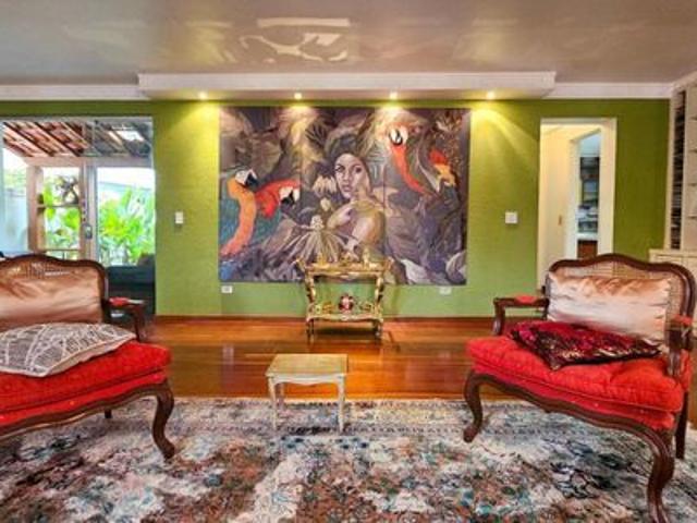 Casa para alugar com 572m², 6 quartos e 4 vagas