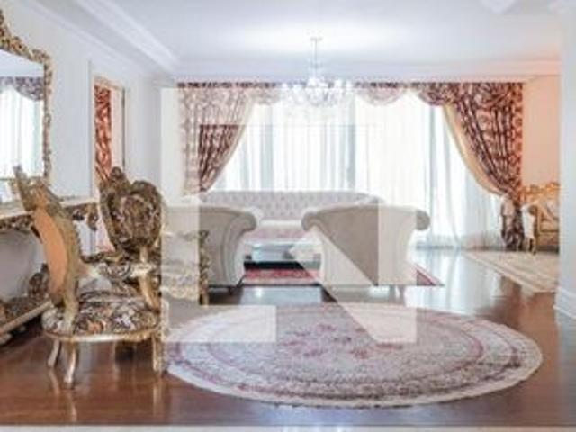 Casa para alugar com 580m², 5 quartos e 6 vagas
