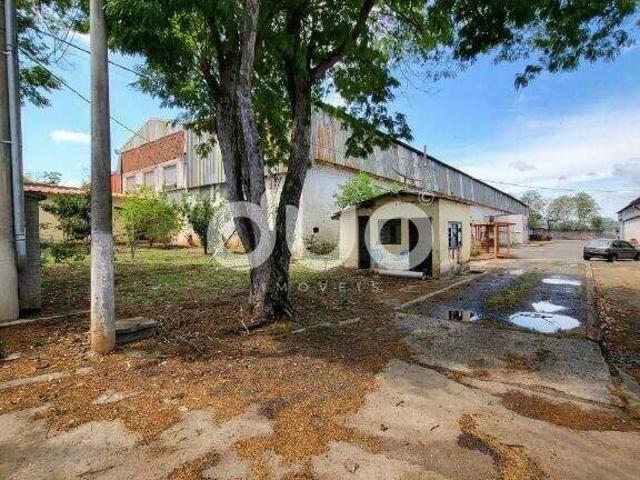 Casa para alugar com 5.436 m² por R$ 20.000/mês
