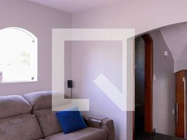 Casa para alugar com 600m², 4 quartos e 3 vagas