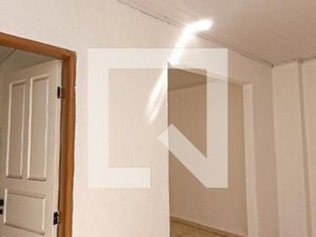 Apartamento para alugar com 0m², 0 quarto e sem vaga