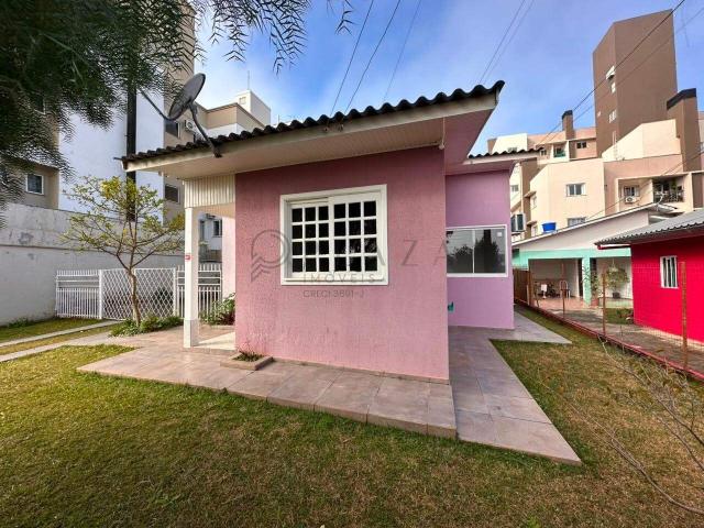 Casa para alugar com 67m², 2 quartos e 1 vaga
