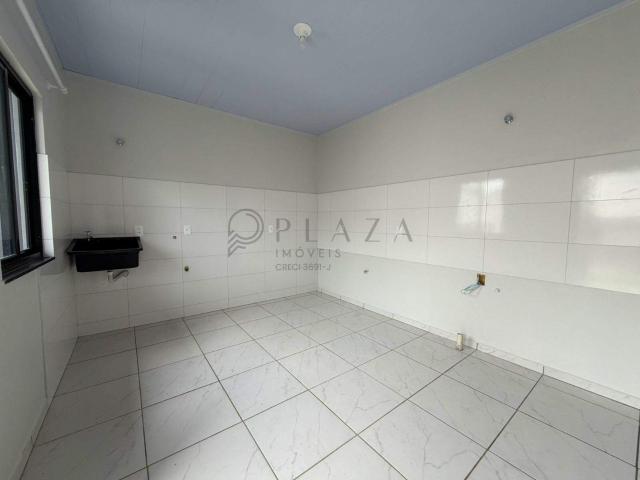 Casa para alugar com 65m², 2 quartos e 1 vaga