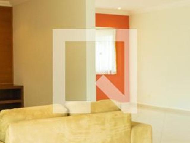 Casa para alugar com 700m², 3 quartos e 6 vagas