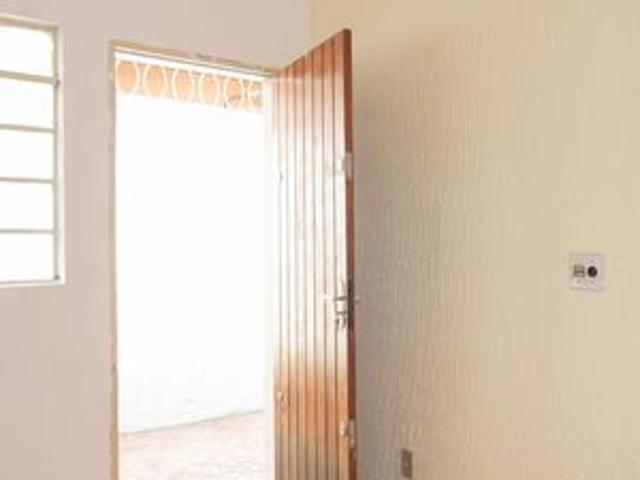 Casa para alugar com 70m², 1 quarto e sem vaga