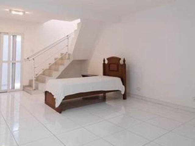 Casa para alugar com 70m², 1 quarto e sem vaga