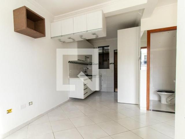 Casa para alugar com 70m², 2 quartos e 2 vagas
