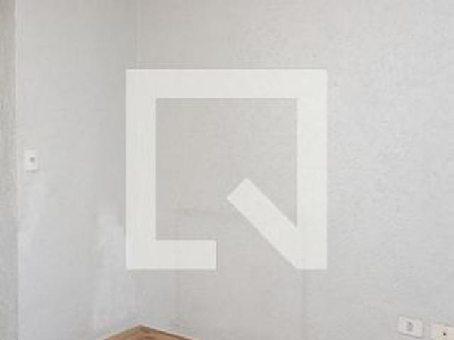 Casa para alugar com 70m², 2 quartos e sem vaga