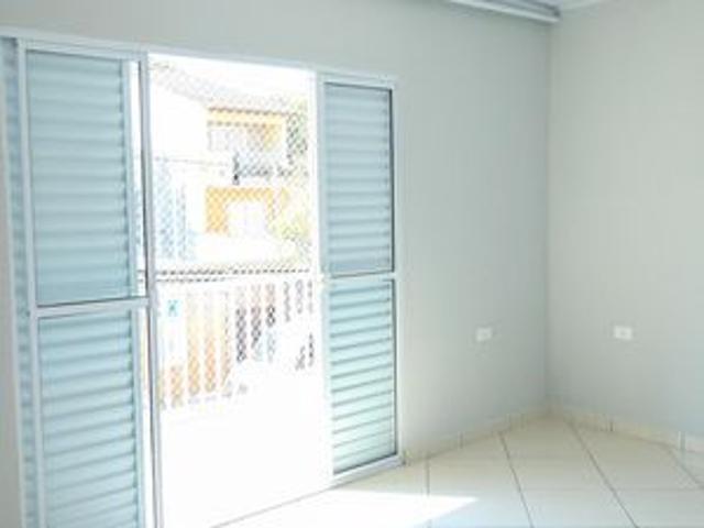 Casa para alugar com 75m², 2 quartos e sem vaga