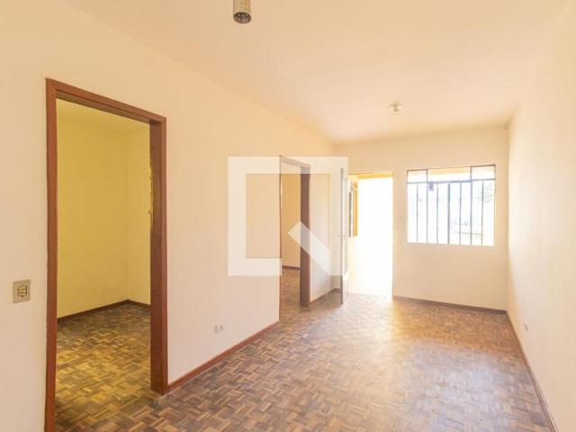 Casa para alugar com 79m², 3 quartos e 1 vaga