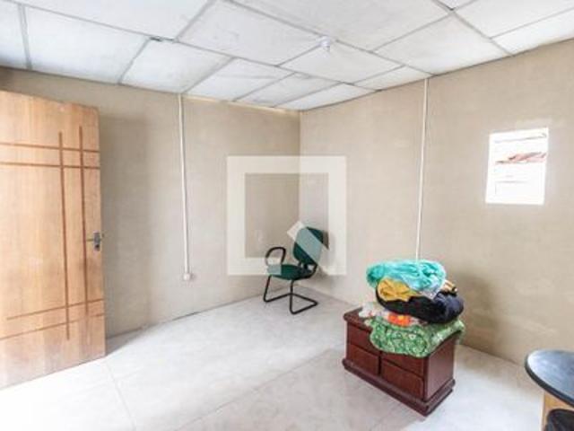 Casa para alugar com 80m², 3 quartos e sem vaga
